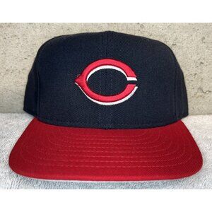 Vintage NWOT Cincinnati Reds New Era Diamond Collection Black Hat Size 7 ½